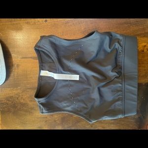 Lulu Lemon Sz 0 workout top.